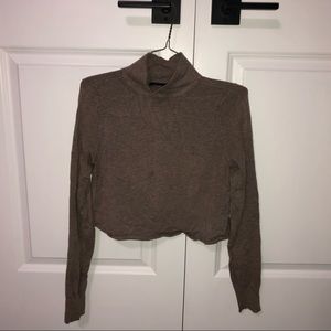 LE CHATEAU Mock Neck Cropped Long Sleeve